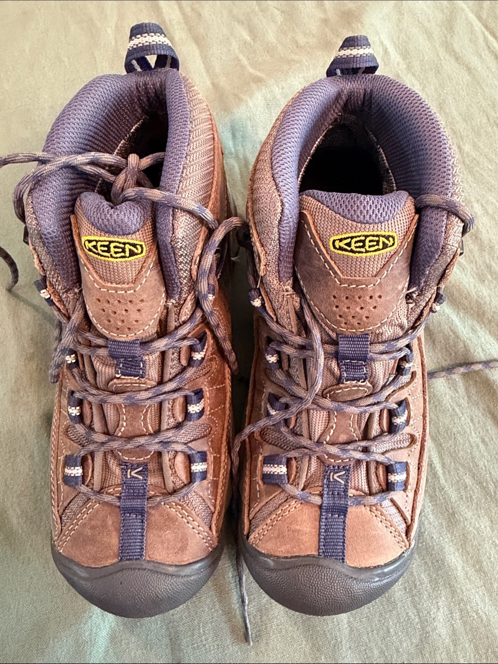 NWOT KEEN Women's Targhee II Mid Hiking Boots size 6.5 (sb1) - Picture 3 of 7